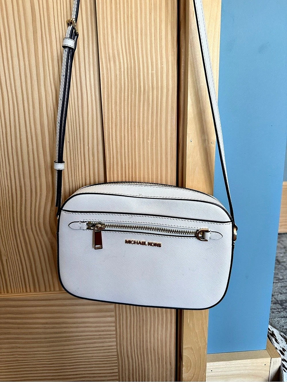 White Michael Kors Jet Set Large Saffiano Leather Crossbody Bag White